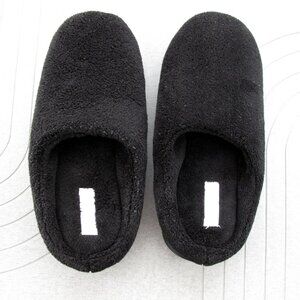 Size US 7 Dearfoams Women's Slippers Black carpet slipper, mule, moccasin, bedro